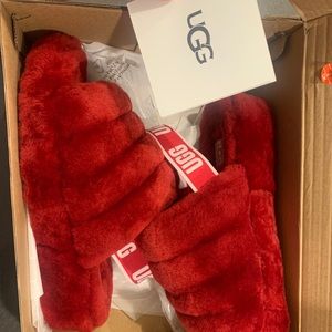 Ugg- Fluff Yeah Slides